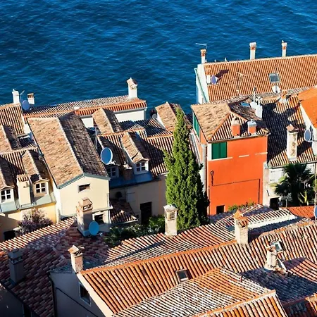 In With A Sea View, Balcony, Air Conditioning, Wifi 81-2 *