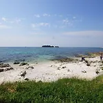 In With A Sea View, Balcony, Air Conditioning, Wifi 81-2 Pensjonat *
